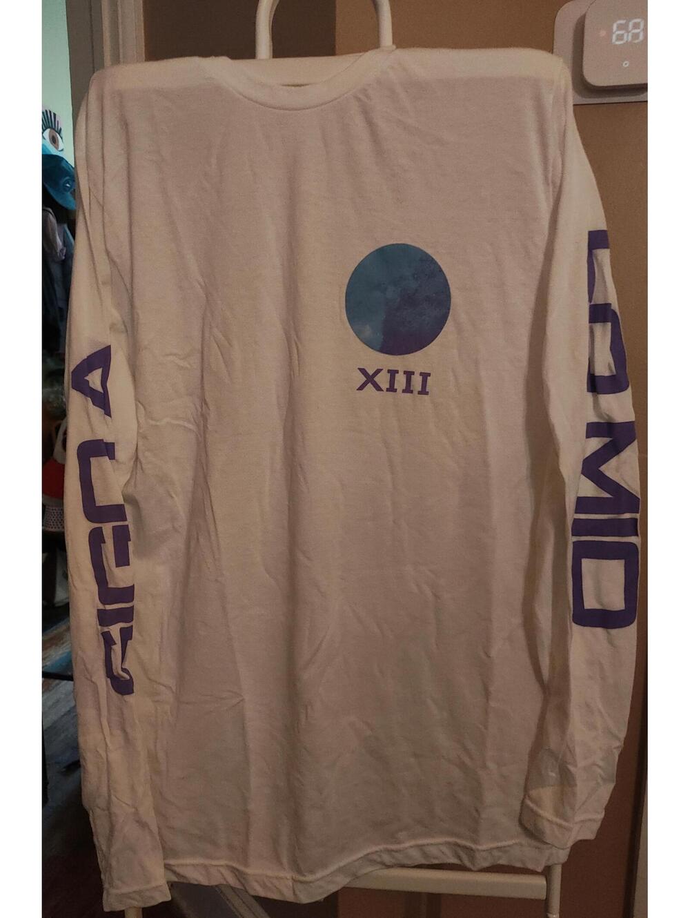 NEW Abraham Mateo - White Long Sleeve Tee - L